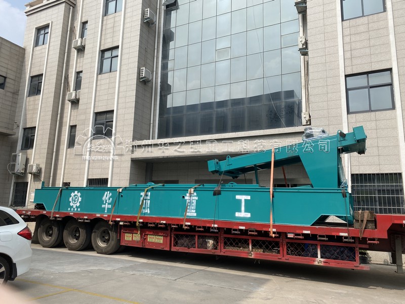 有機(jī)肥輪盤(pán)翻拋機(jī)所具有的優(yōu)勢(shì)有哪些？